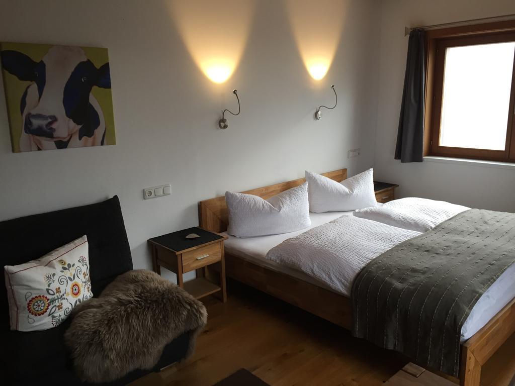 Mama Kaethe - Apartments Nenzing Cameră foto